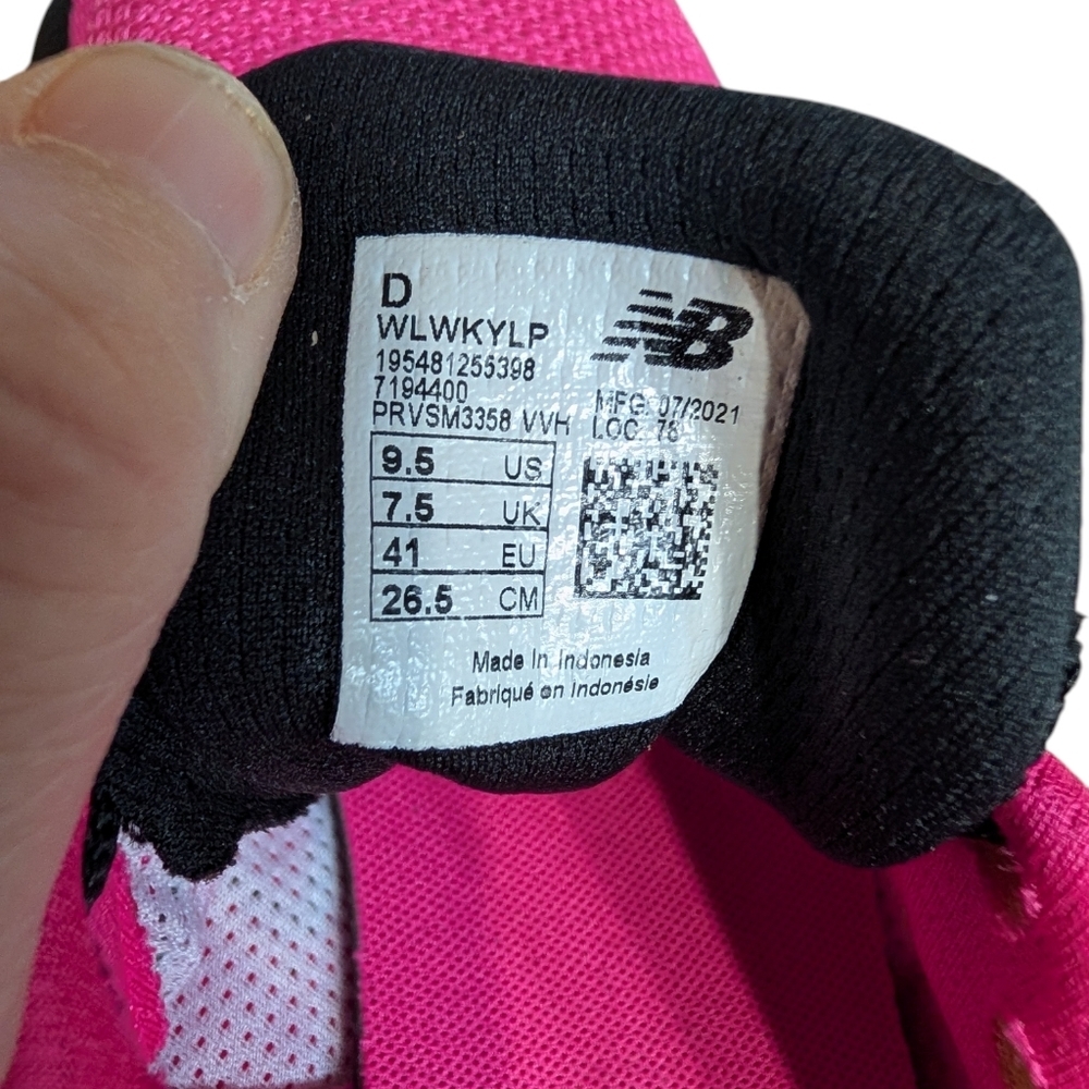 New Balance Dynasoft Running Sneakers Pink Black Memory Sole Women’s Size 9.5 - Picture 10 of 12